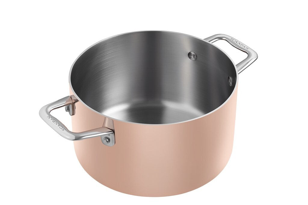SCANPAN Maitre D' gryde 3,5 liter i kobber til induktion set skråt forfra