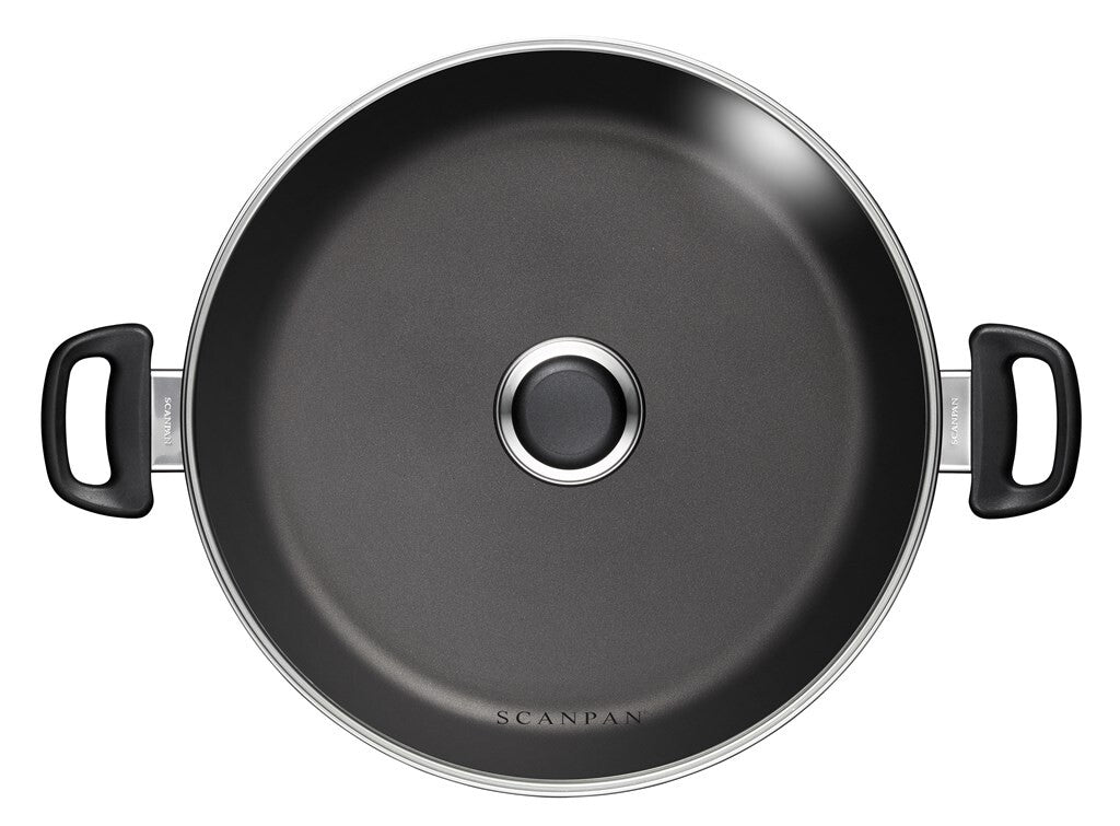 SCANPAN Classic Induction chefpande 32 cm med glaslåg set ovenfra