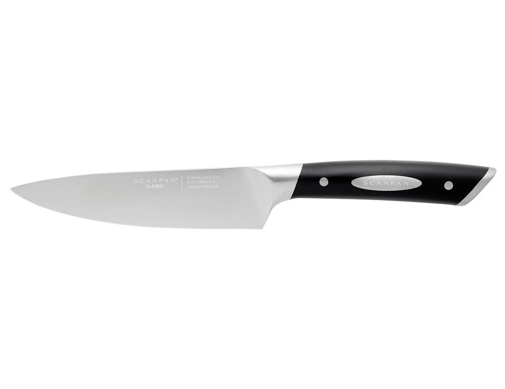 SCANPAN Classic kokkekniv 15 cm vist på hvid baggrund