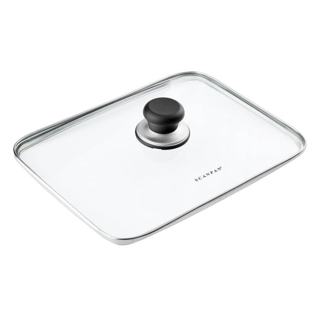 SCANPAN 29 x 21 cm glass lid for roasting pan viewed at an angle
