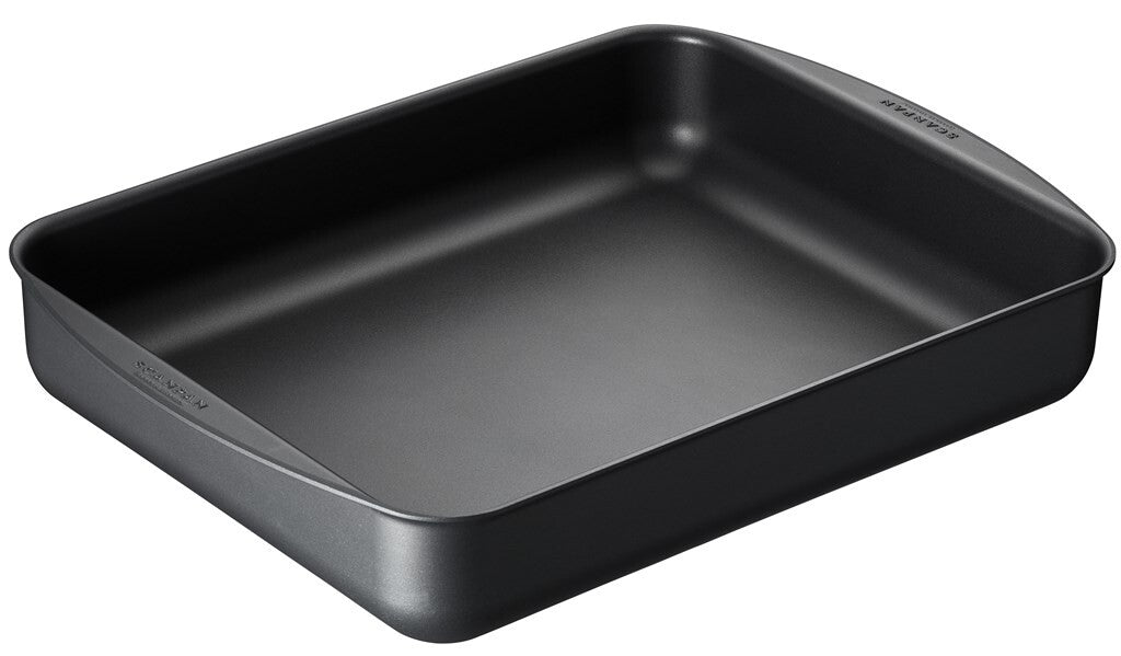 SCANPAN Classic bradepande 44 x 32 cm set skråt forfra