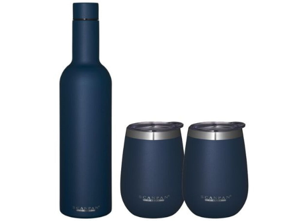 Detail of the TO GO premium gift set in Oxford blue