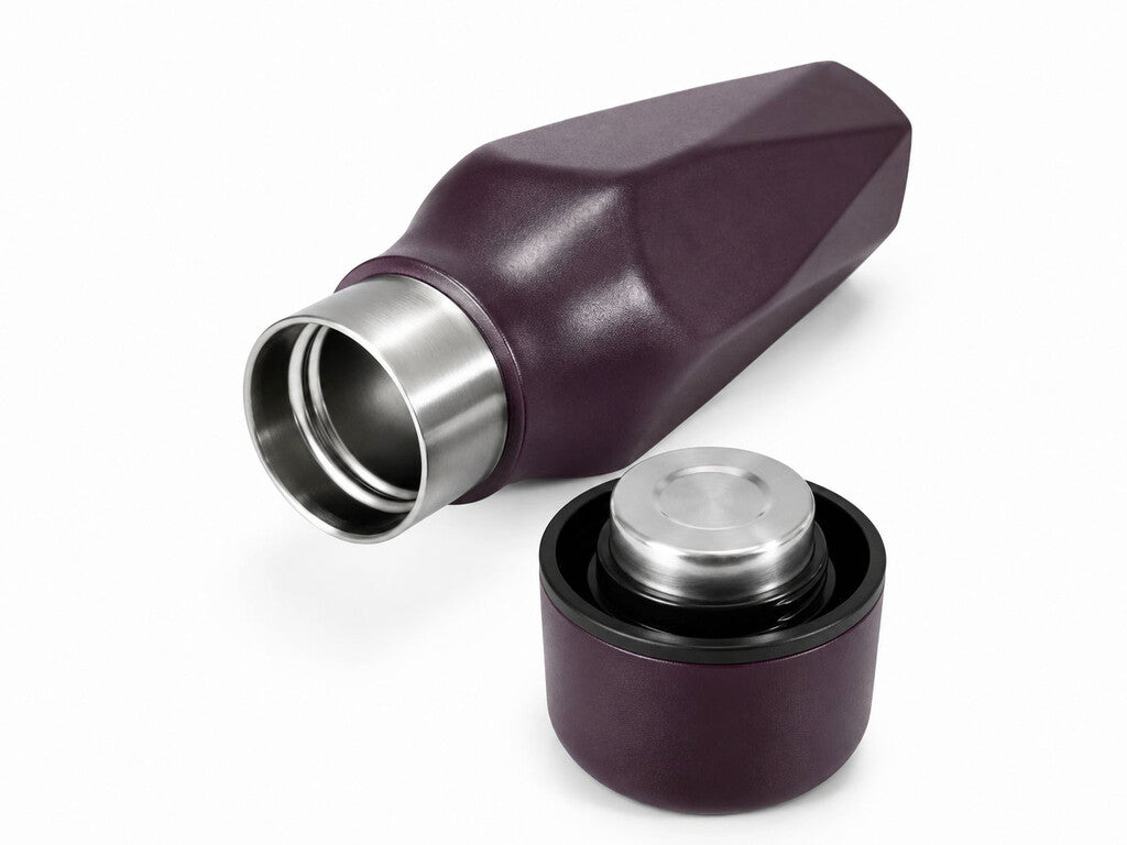 Detail van de TO GO Explore thermosfles 500 ml in de kleur Plum