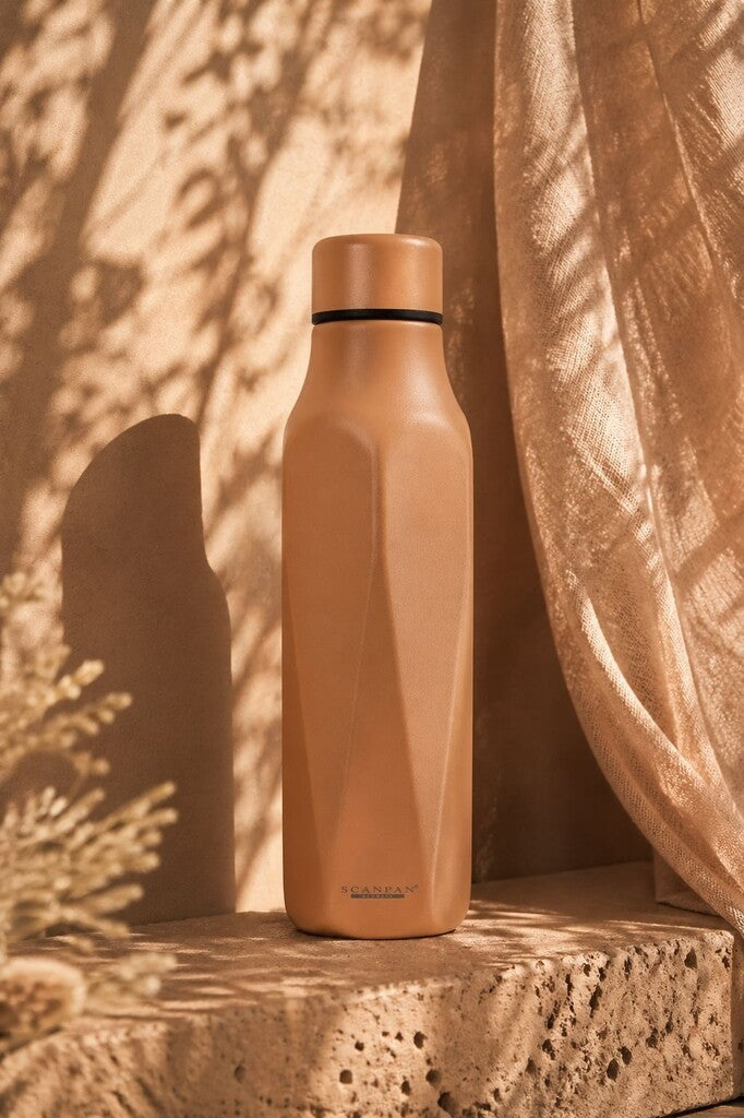 TO GO Explore thermosfles 500 ml in de kleur Coral op een witte achtergrond