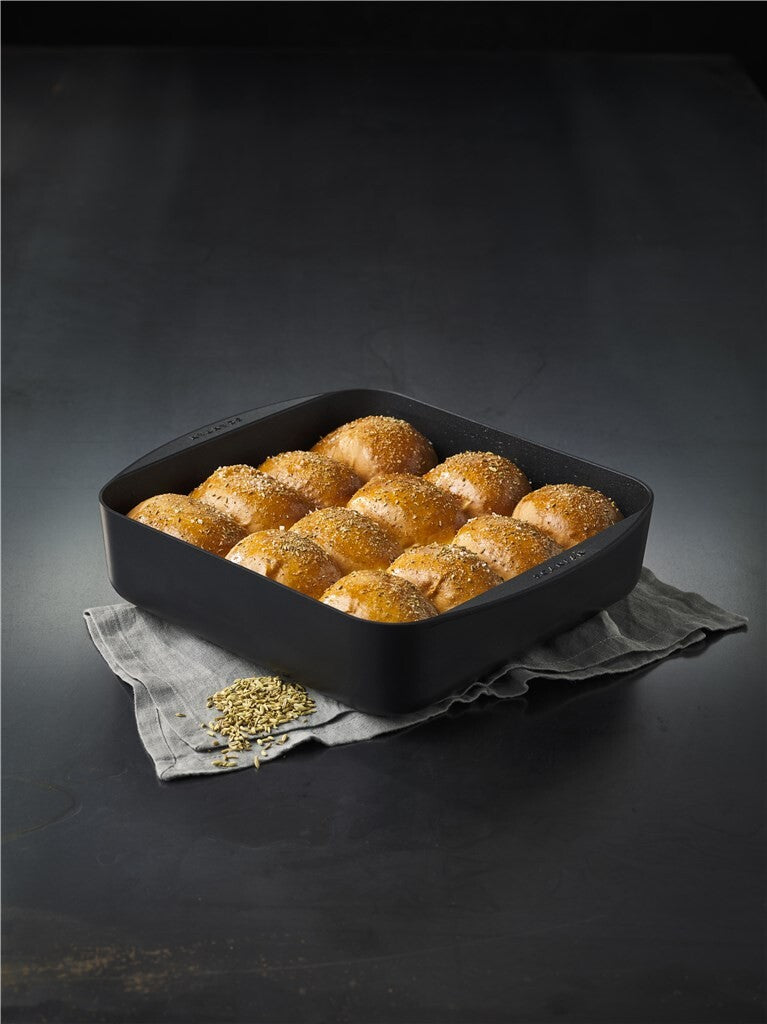 Mat tilberedes i TechnIQ Square bradepanne 28 × 28 cm