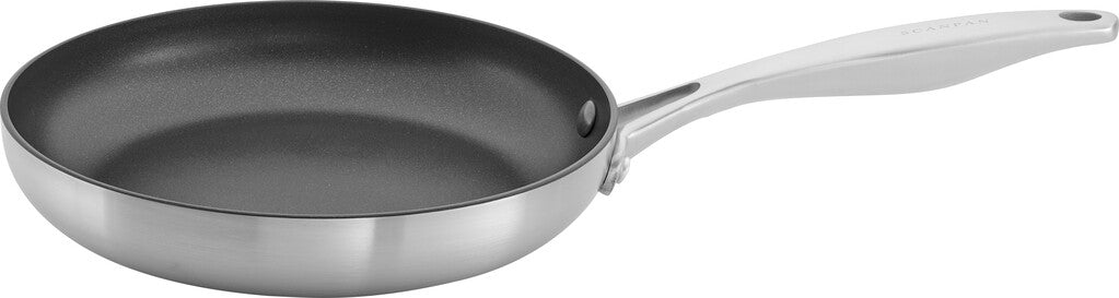 Nura fry pan 24 cm – viewed from the side
