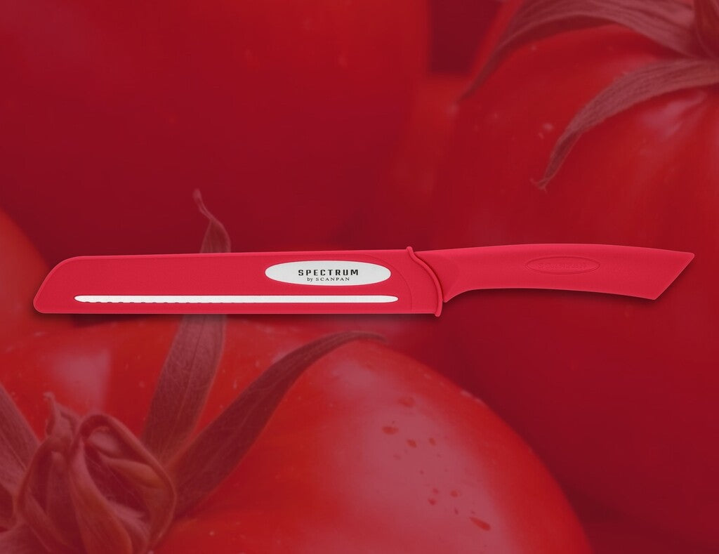 Spectrum broodmes in de kleur Red in gebruik
