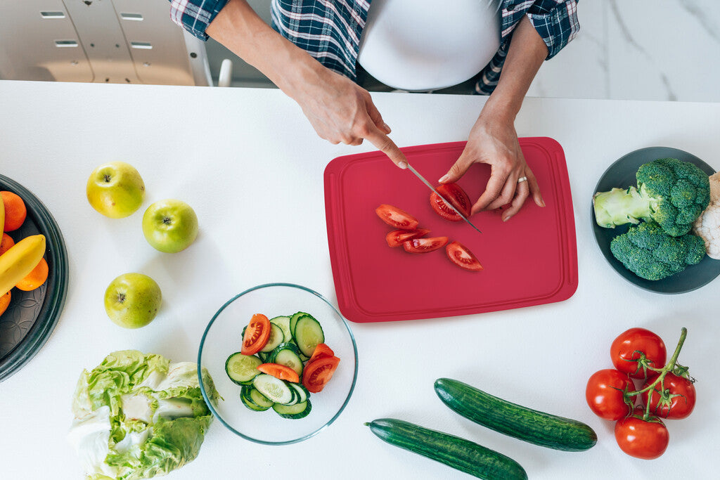 Spectrum chopping board 36 × 26 cm in Red on a white background