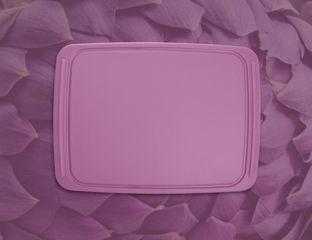Spectrum snijplank 41 × 30 cm in de kleur Dusty Lavender op een witte achtergrond