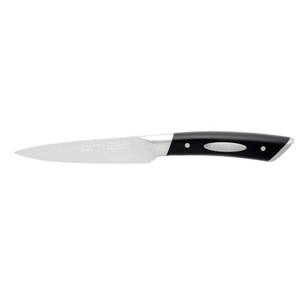 SCANPAN Classic paring knife 11,5 cm against a white background