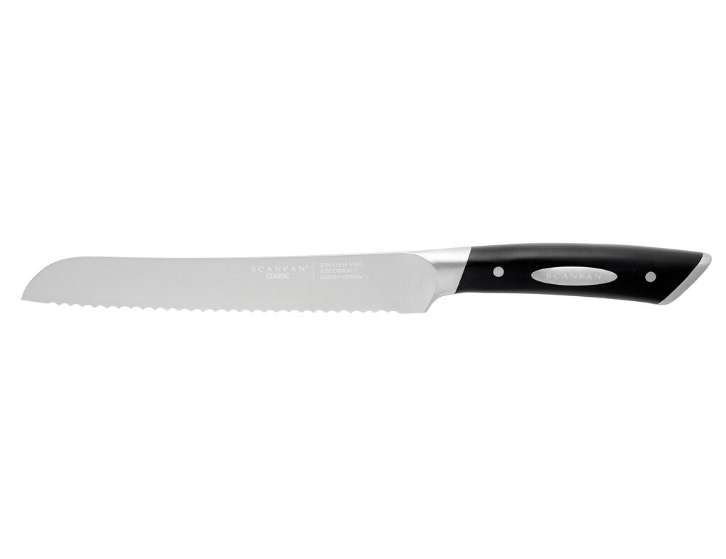 SCANPAN Classic brødkniv 20 cm vist på hvid baggrund