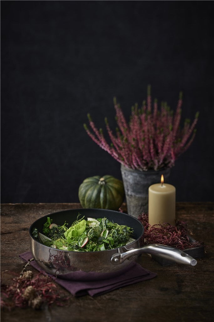HaptIQ sauteuse 26 cm – med tilberedt ret